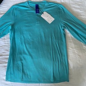 Brand new with tags Kit & Ace Men’s Upgraded Long Sleeve Henley Medium